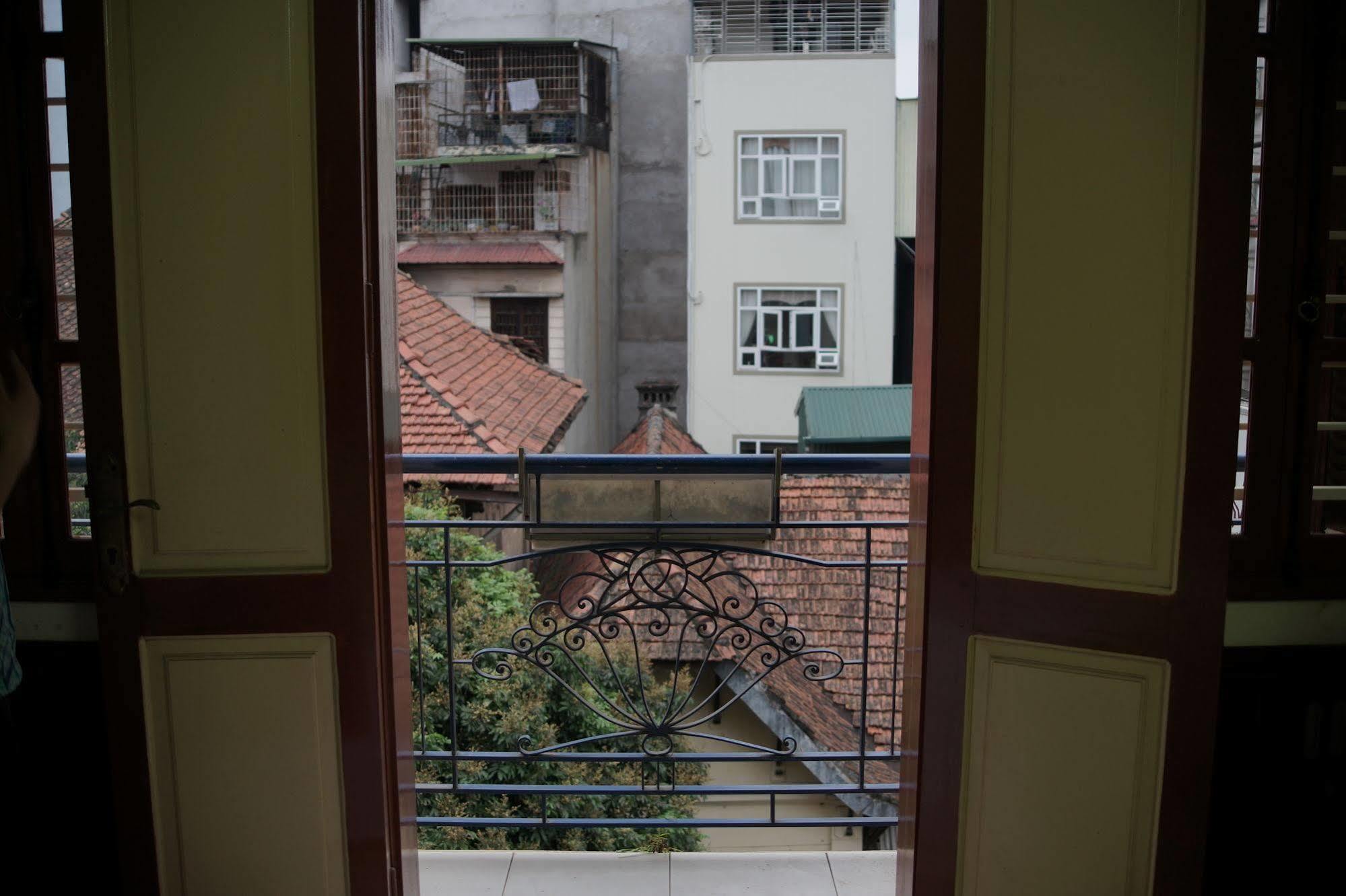 Douceur De L'Aube Hotel Hanoi Exterior photo